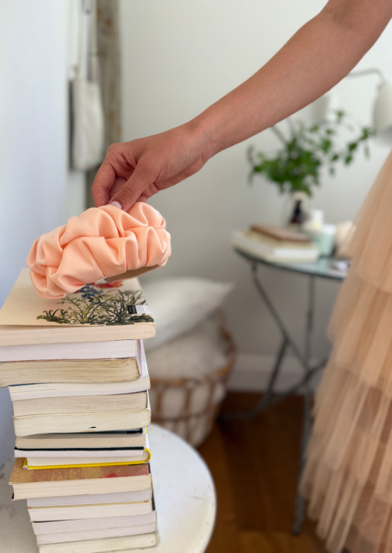 Nemesis Headband, Peach