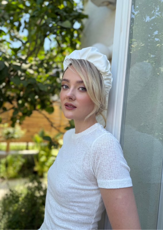 Medium Jan Headband, White