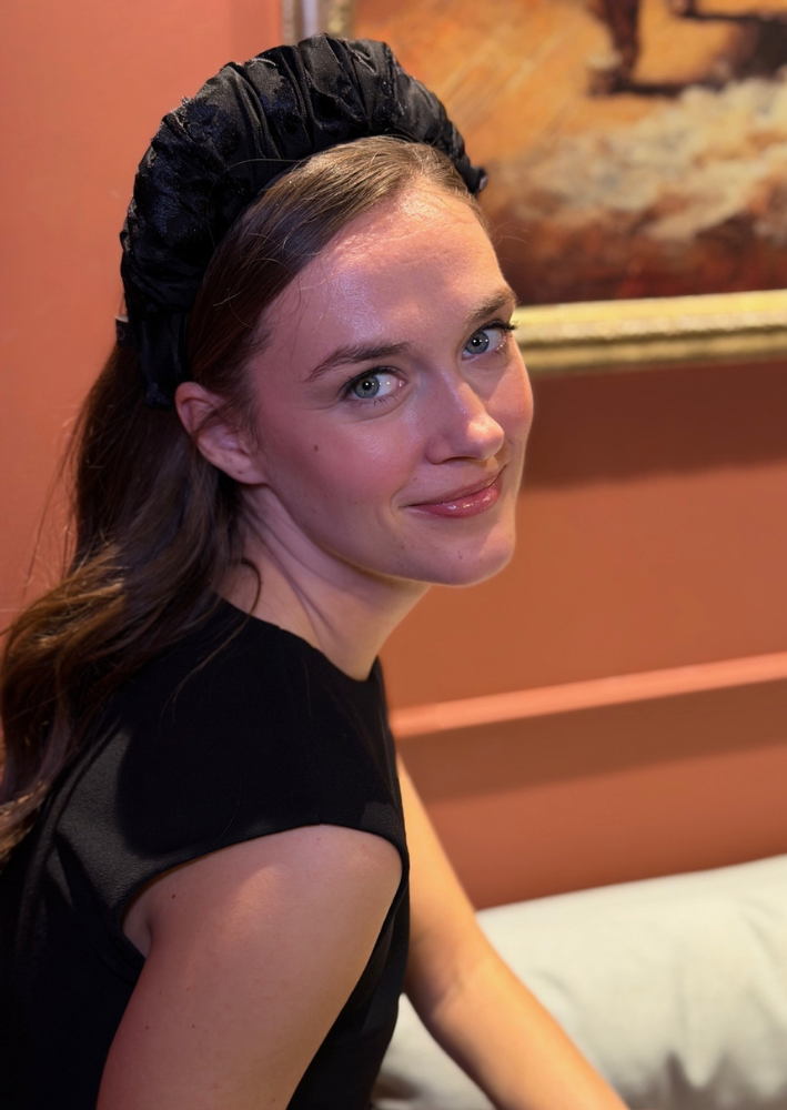 Viola Wide Velvet Headband – Black