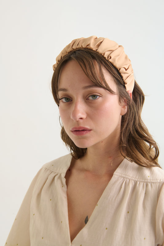 Mila Medium Headband – Wheat