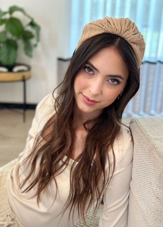 Aria, Tie-in-Back, Gold