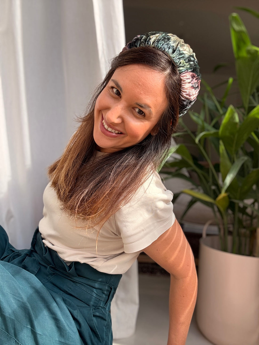 Mila Wide Velvet Headband — Green Tones