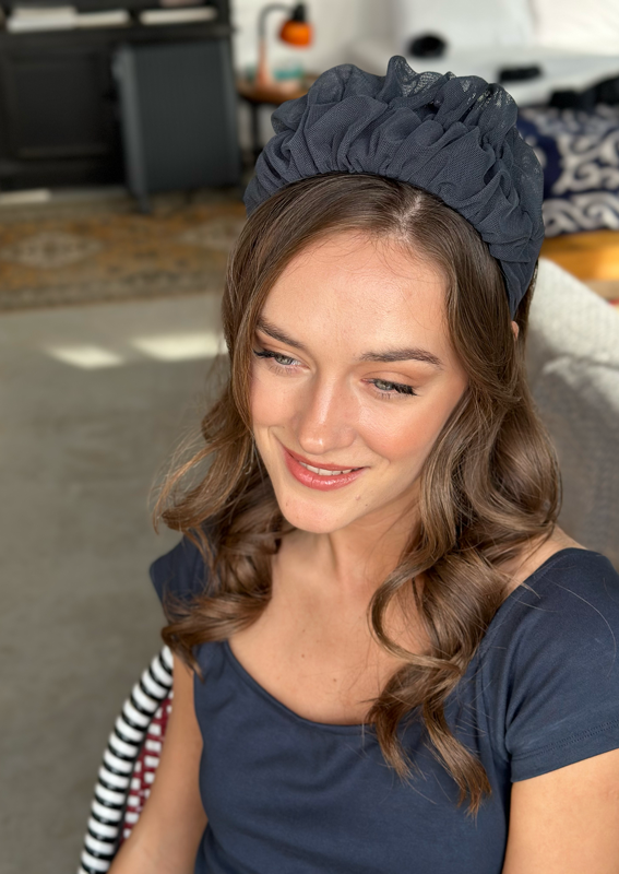 Medium Renee Headband, charcoal gray