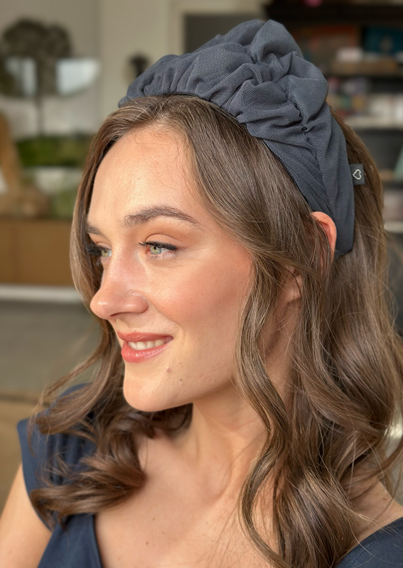 Medium Renee Headband, charcoal gray