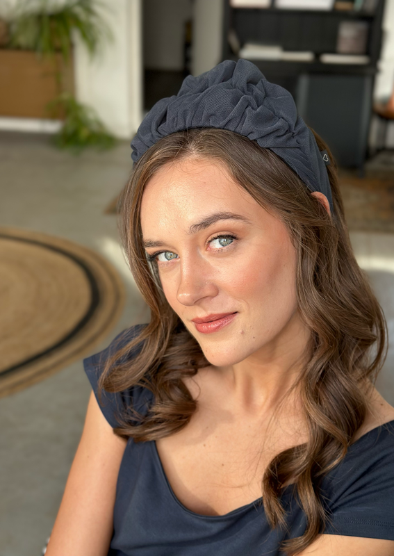 Medium Renee Headband, charcoal gray