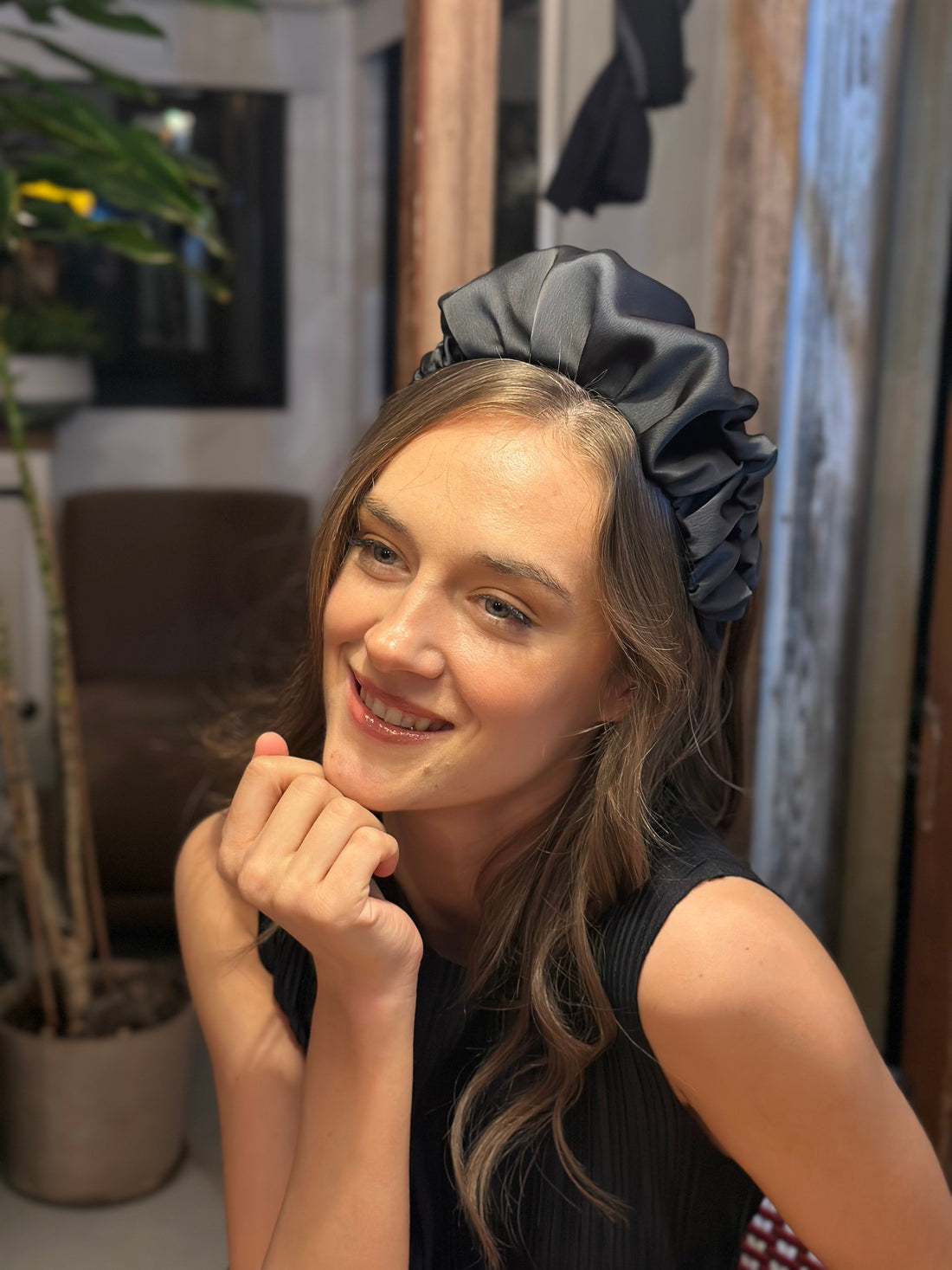 Medium Jan Headband, Black