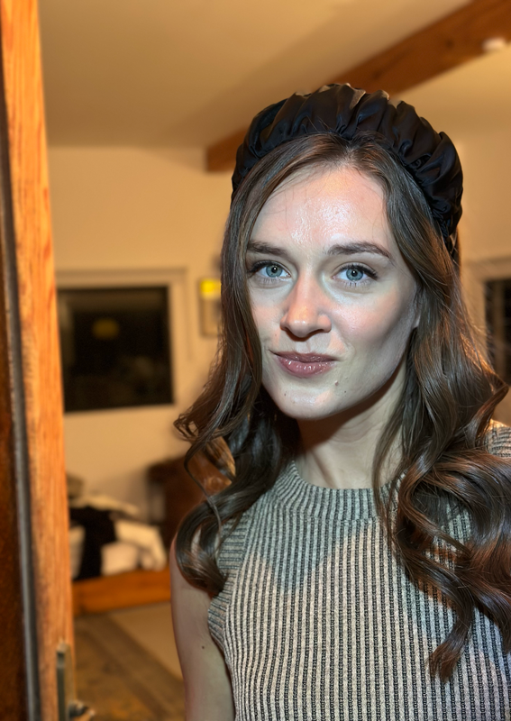 Mila, Tie-in-Back, Black