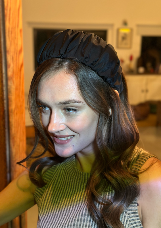 Mila, Tie-in-Back, Black