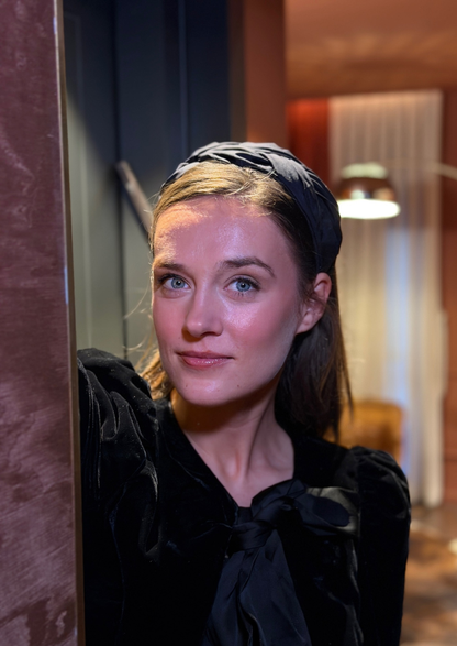 Luna Tie Headband – Black