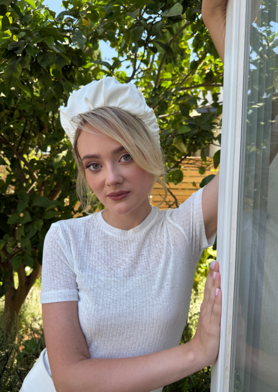 Medium Jan Headband, White