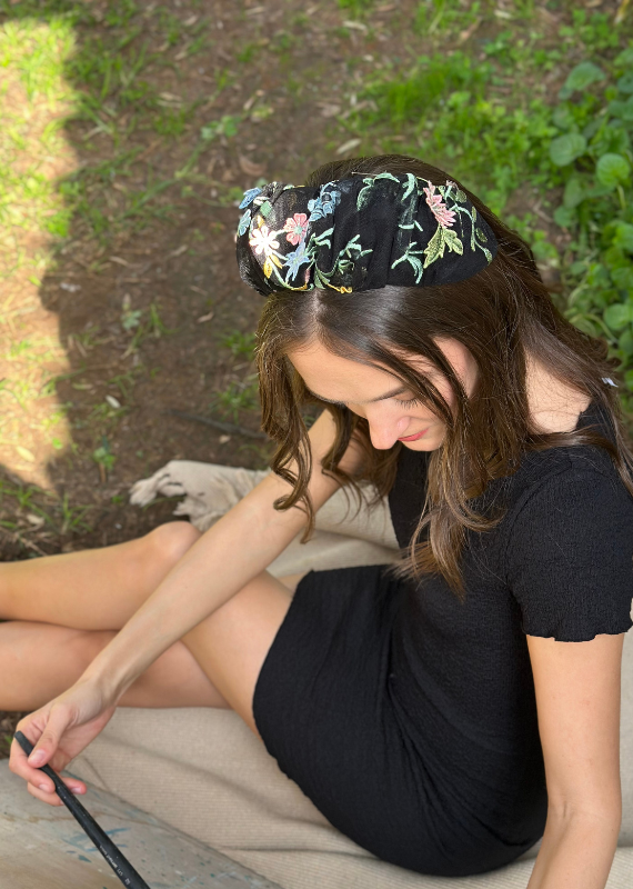 Medium Viola Headband, Floral Black