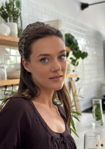 Aria, Tie-in-Back, Brown