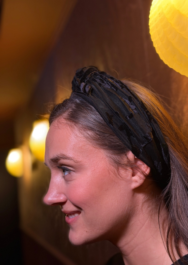 Maya Tie Headband – Black