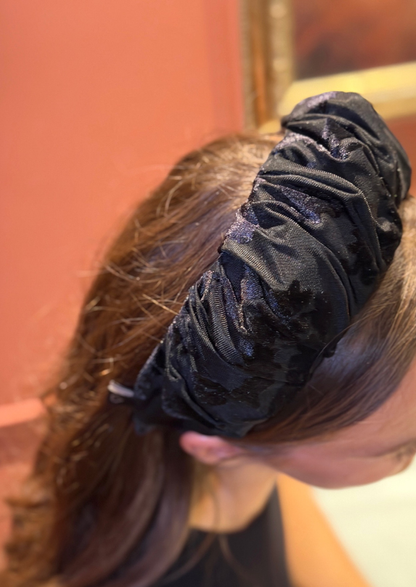 Viola Wide Velvet Headband – Black