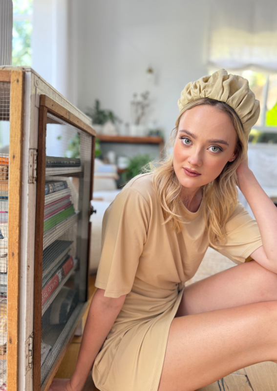 Wide Viola Headband, Camel