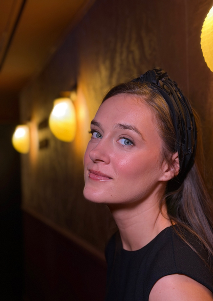Maya Tie Headband – Black