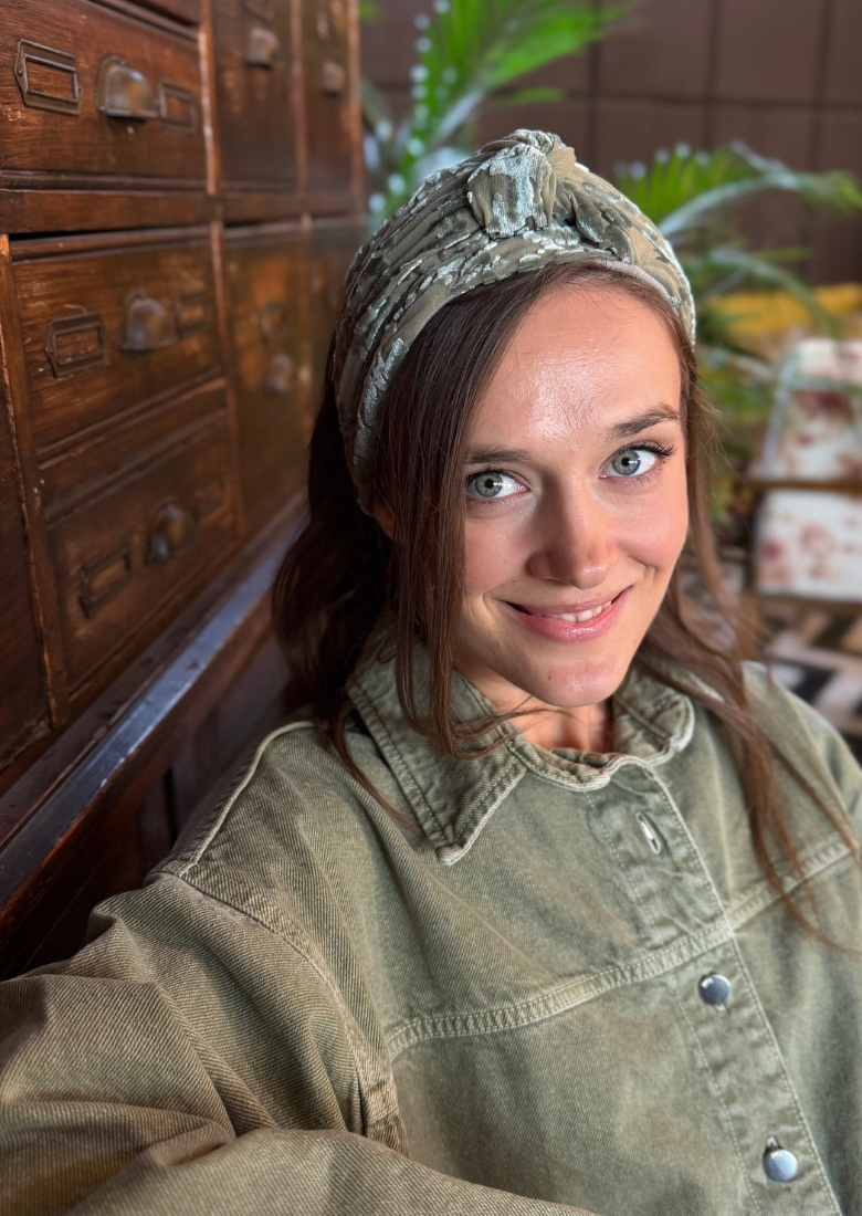 Maya Tie Headband – Soft Sage Green