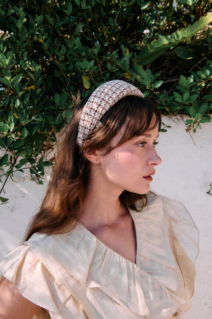 Venus Narrow Crochet Headband – Mocha