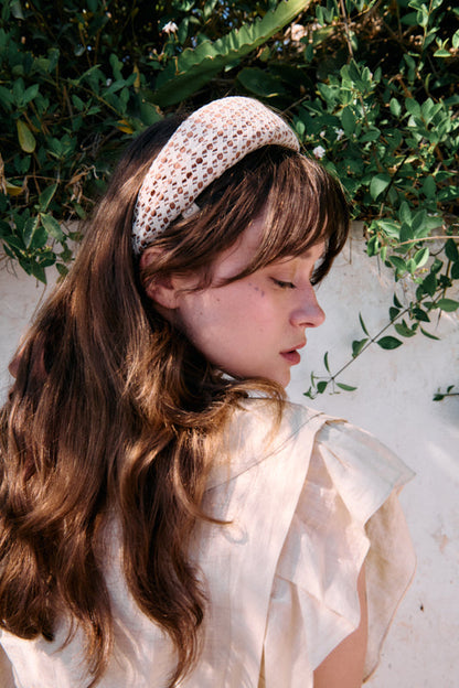 Venus Narrow Crochet Headband – Mocha