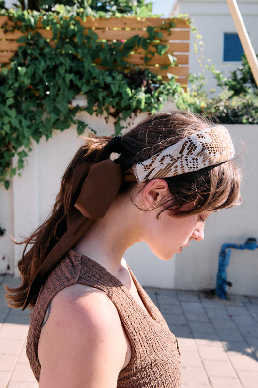 Venus Medium Crochet Headband – Mocha