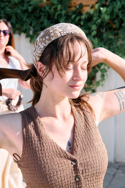 Venus Medium Crochet Headband – Mocha