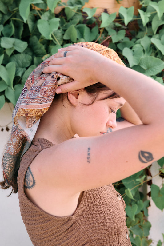 Tahalia Long Headband – Sahara