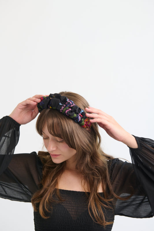 Nemesis Narrow Headband – Black Cross