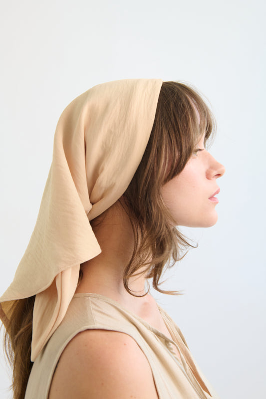 Tahalia Long Headband – Latte
