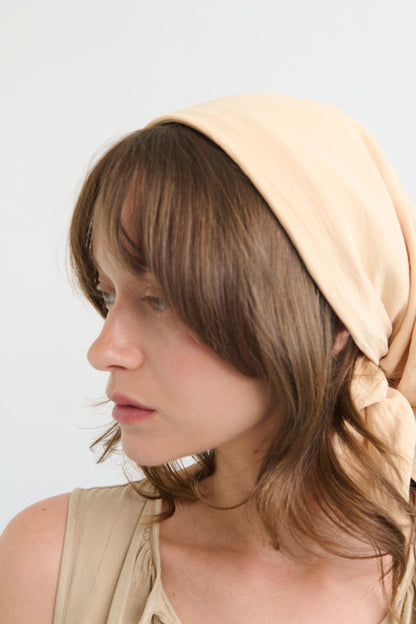 Tahalia Long Headband – Latte