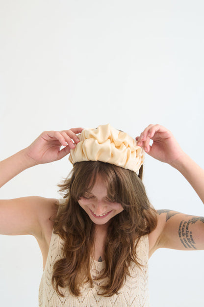 Nemesis Medium Headband – Vanilla