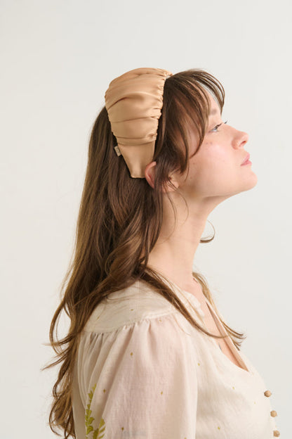 Mila Wide Headband – Wheat