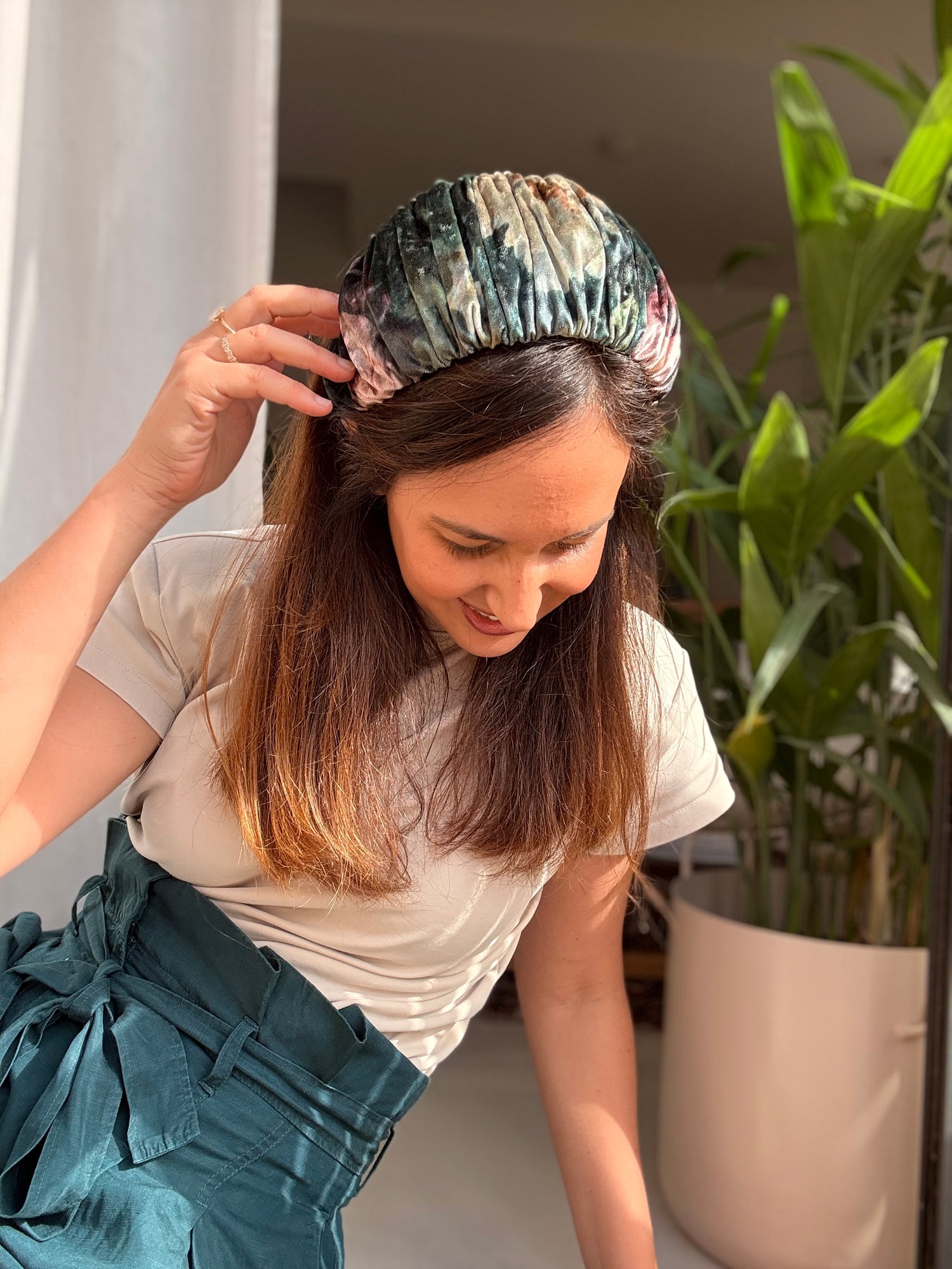 Mila Wide Velvet Headband — Green Tones