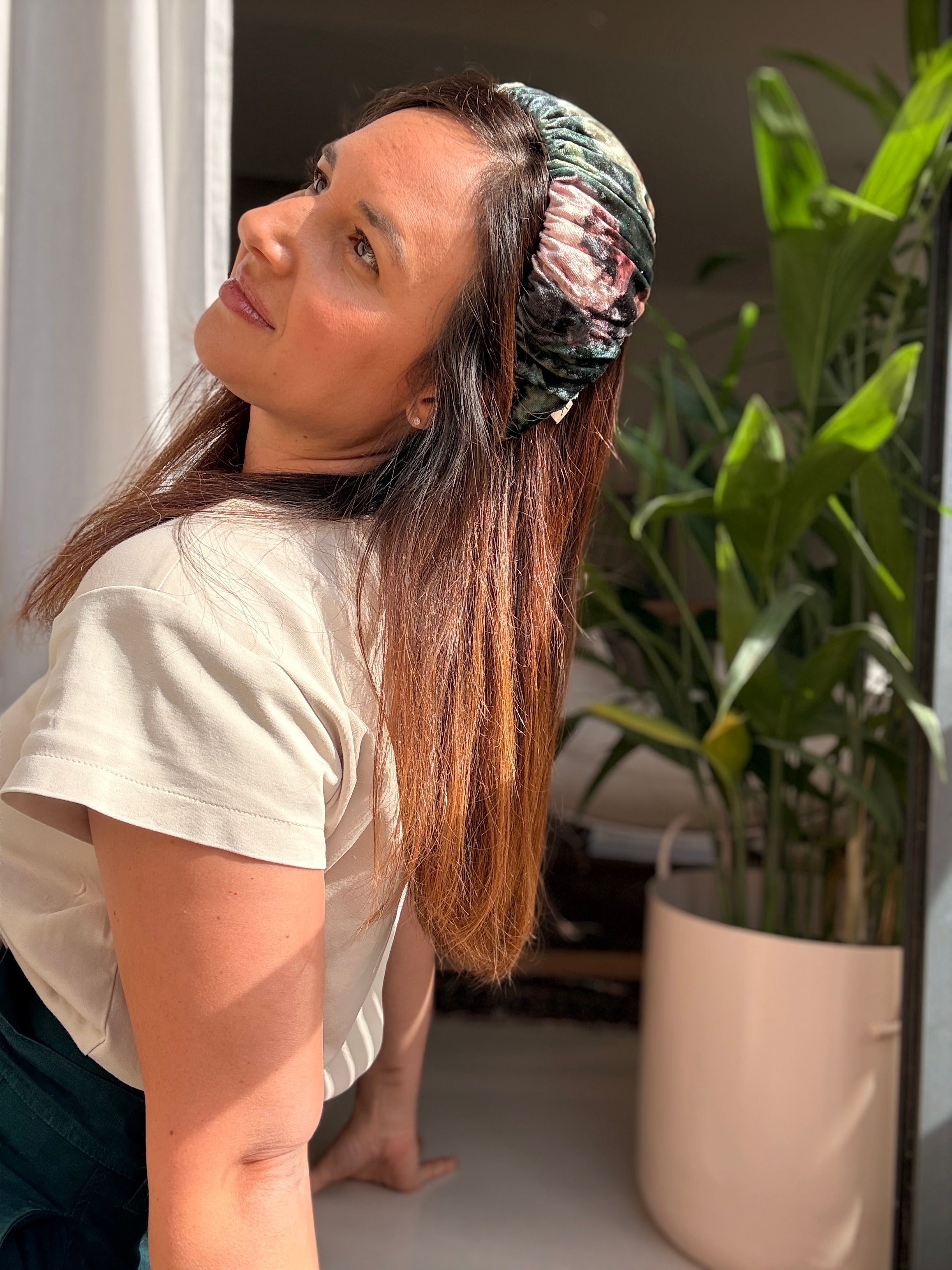 Mila Wide Velvet Headband — Green Tones