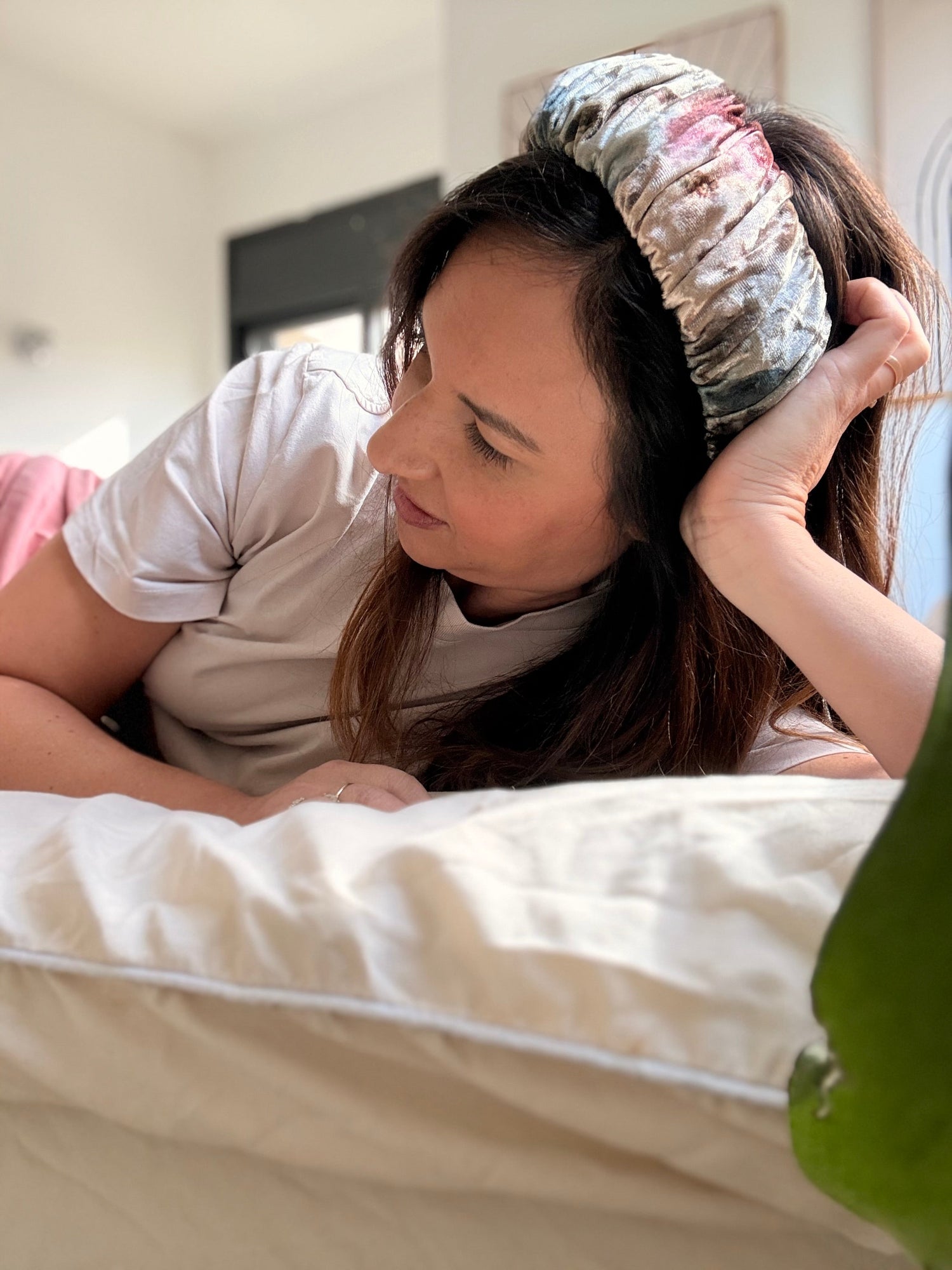 Mila Narrow Velvet Headband, Pink Tones