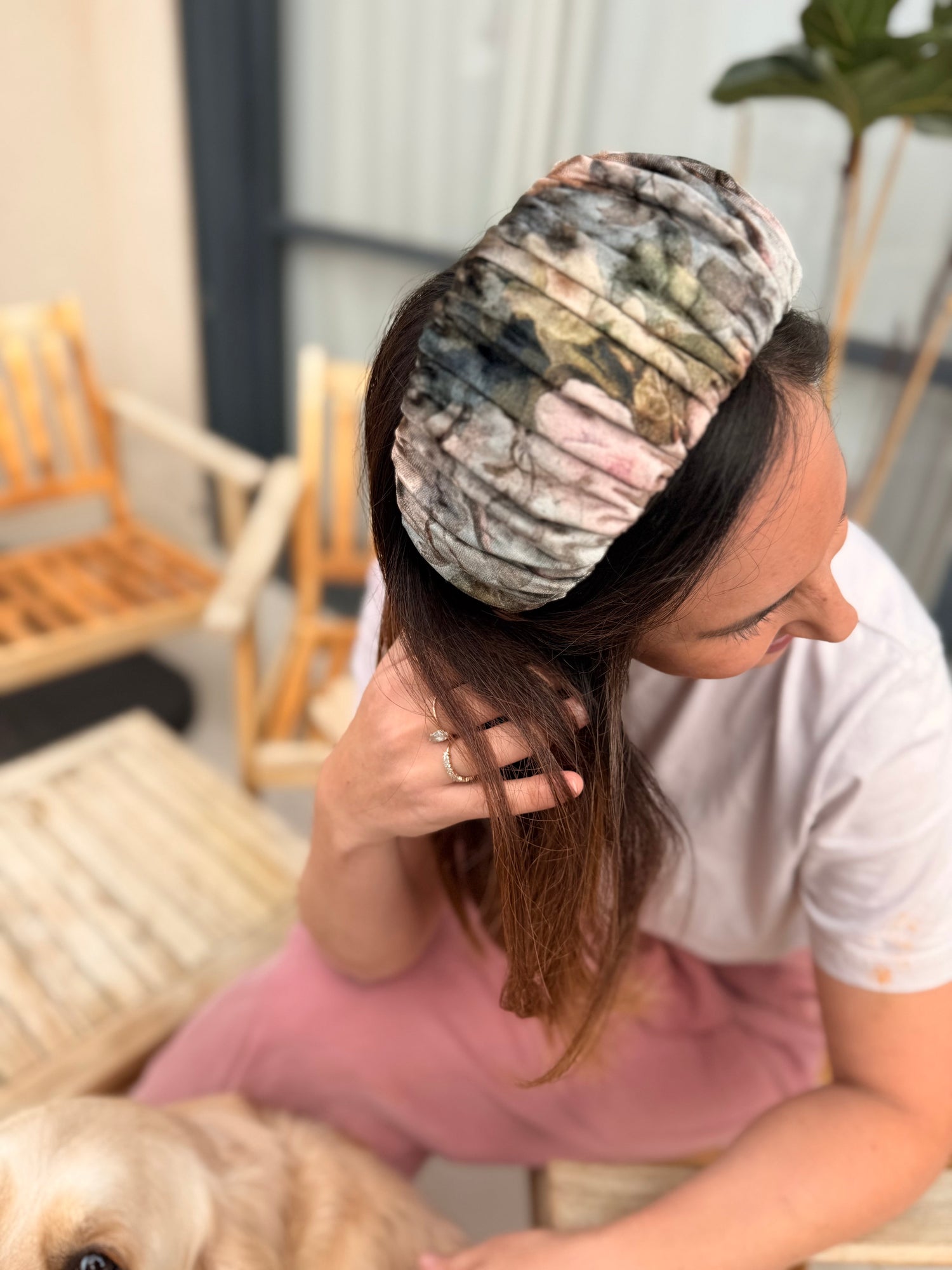 Mila Wide Velvet Headband — Pink Tones