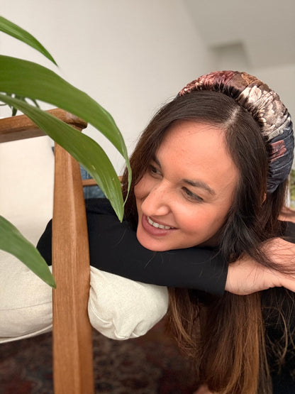 Mila Narrow Velvet, Deep Black