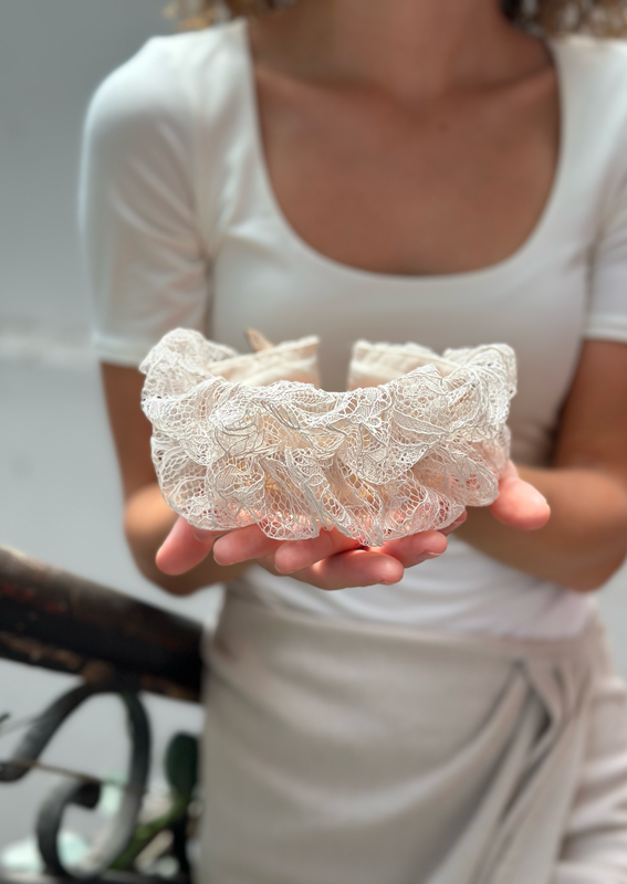 Renee Headband, Cream lace