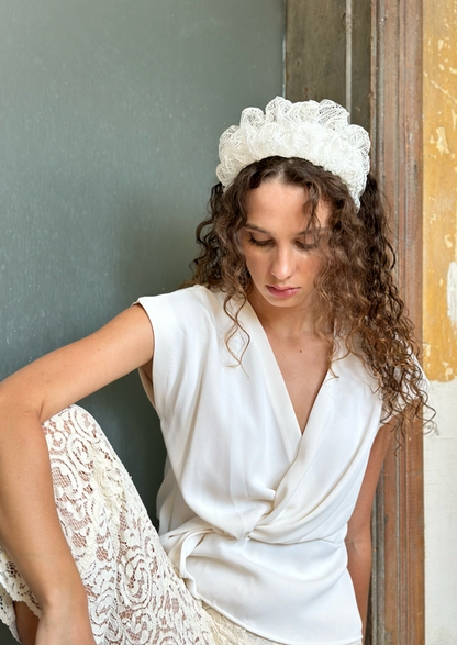 Medium Renee Headband, White lace