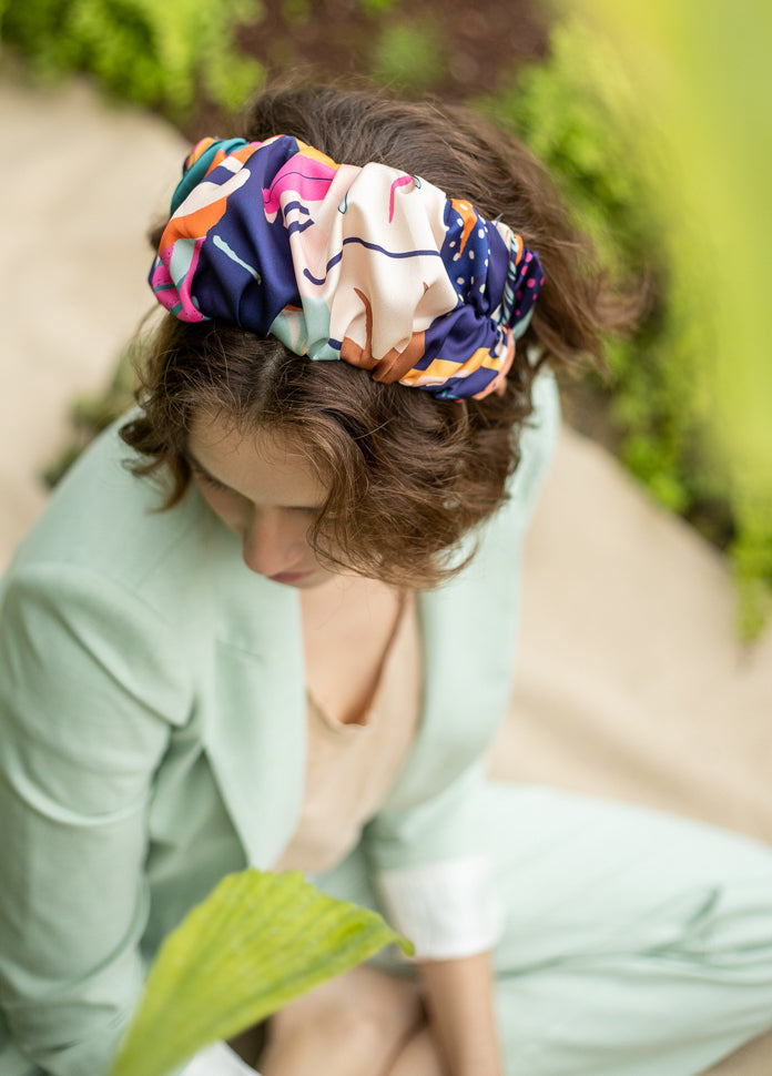 Wide Jan Headband, Patterned Blue