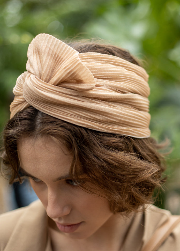 Wide Velcro Lotus Headband, Pleated Nude