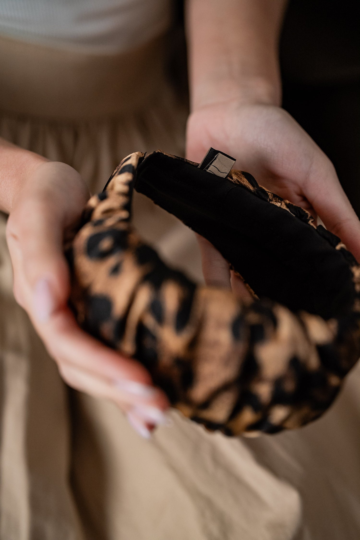 Mila Medium Leopard Headband