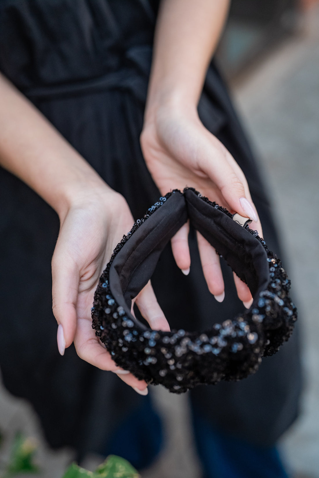 Cassia Narrow Black Sequin Headband